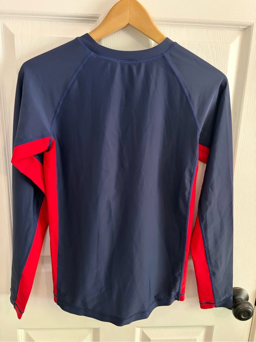 Hanna Andersson Navy and Red Long-Sleeve Rashguard Swim Top - Size 14